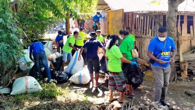 Sambut HUT ke 16, CU Kasih Sejahtera Cabang Betun Gelar Baksos di Pasar Tradisional Bei’abuk