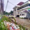 Tak Semegah Namanya, Gedung DPRD Malaka Dihiasi Sampah